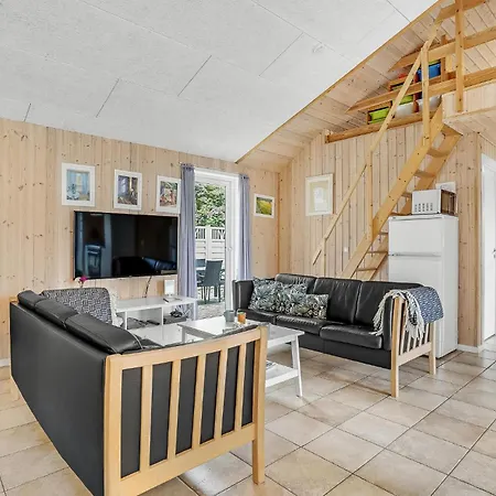 7 Bedroom Gorgeous In Holiday home Vinderup