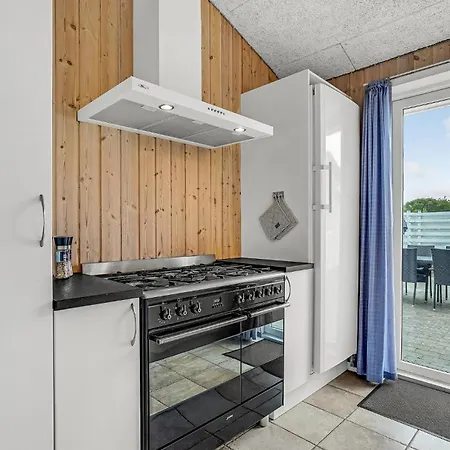 7 Bedroom Gorgeous In Vinderup